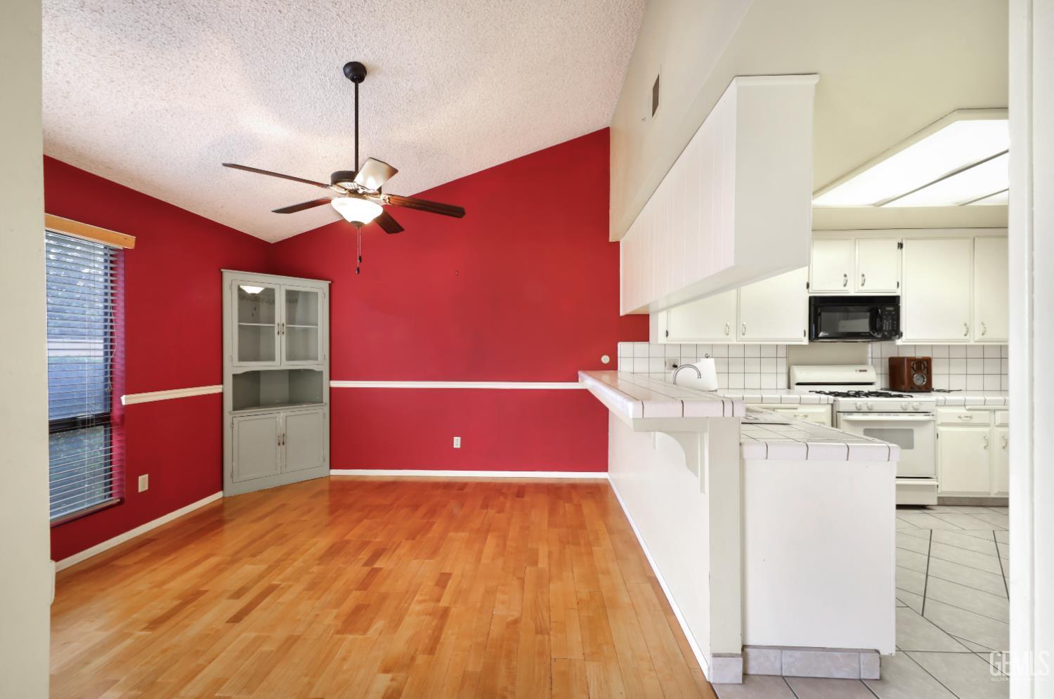 1000 Olive Drive — photo 6