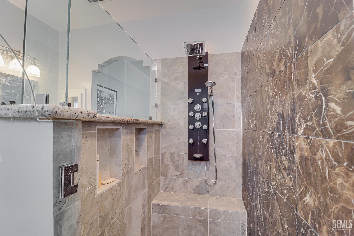 2425 Ollie Court — photo 24