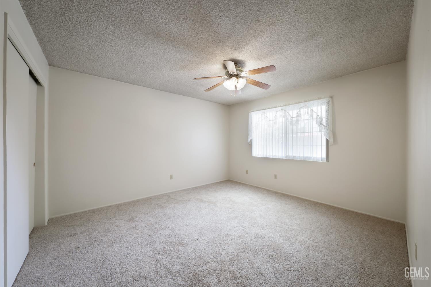 3008 Doris Lane — photo 25