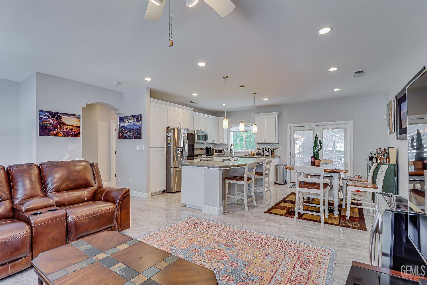 2425 Ollie Court — photo 8