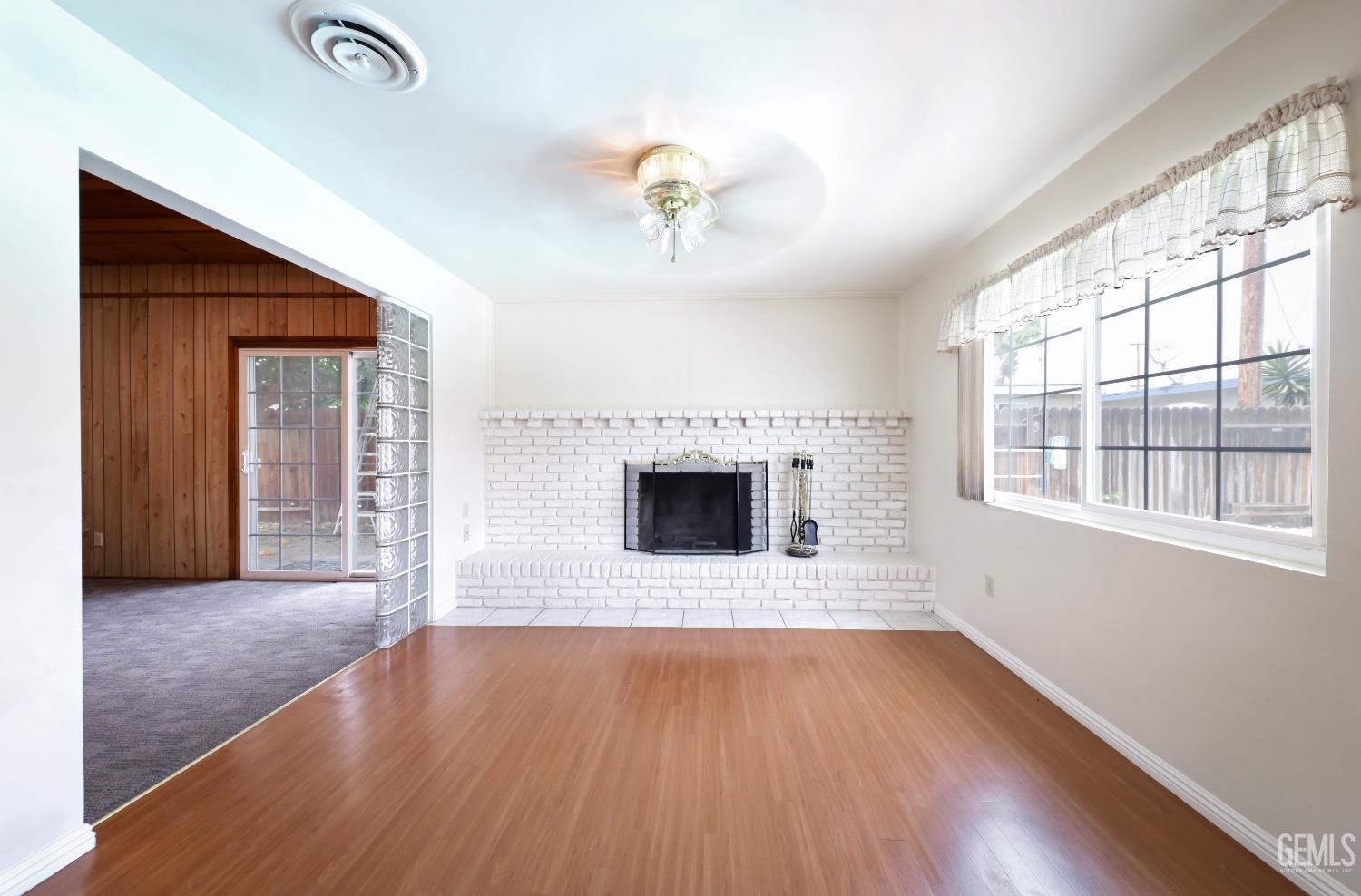 3008 Doris Lane — photo 29
