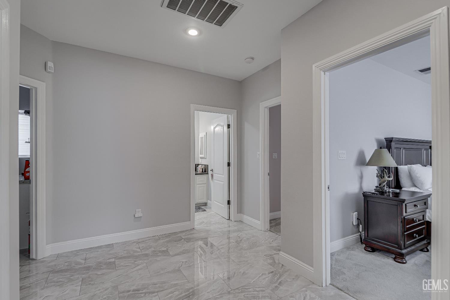 2425 Ollie Court — photo 15