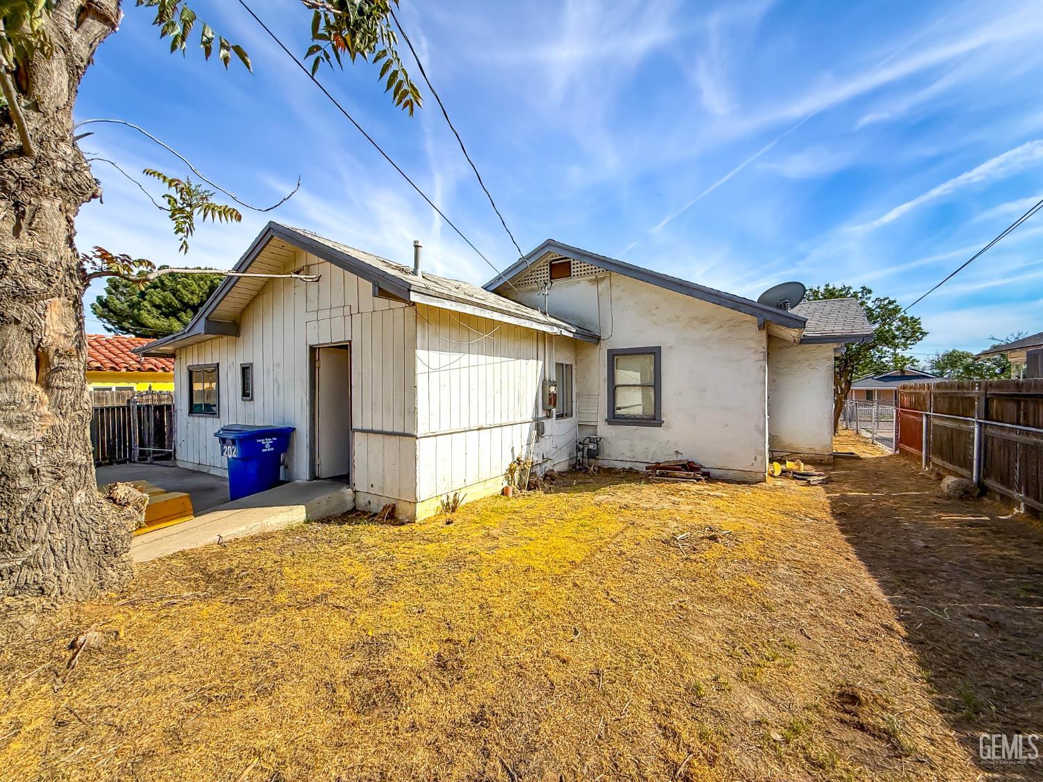 202 Moneta Avenue — photo 32