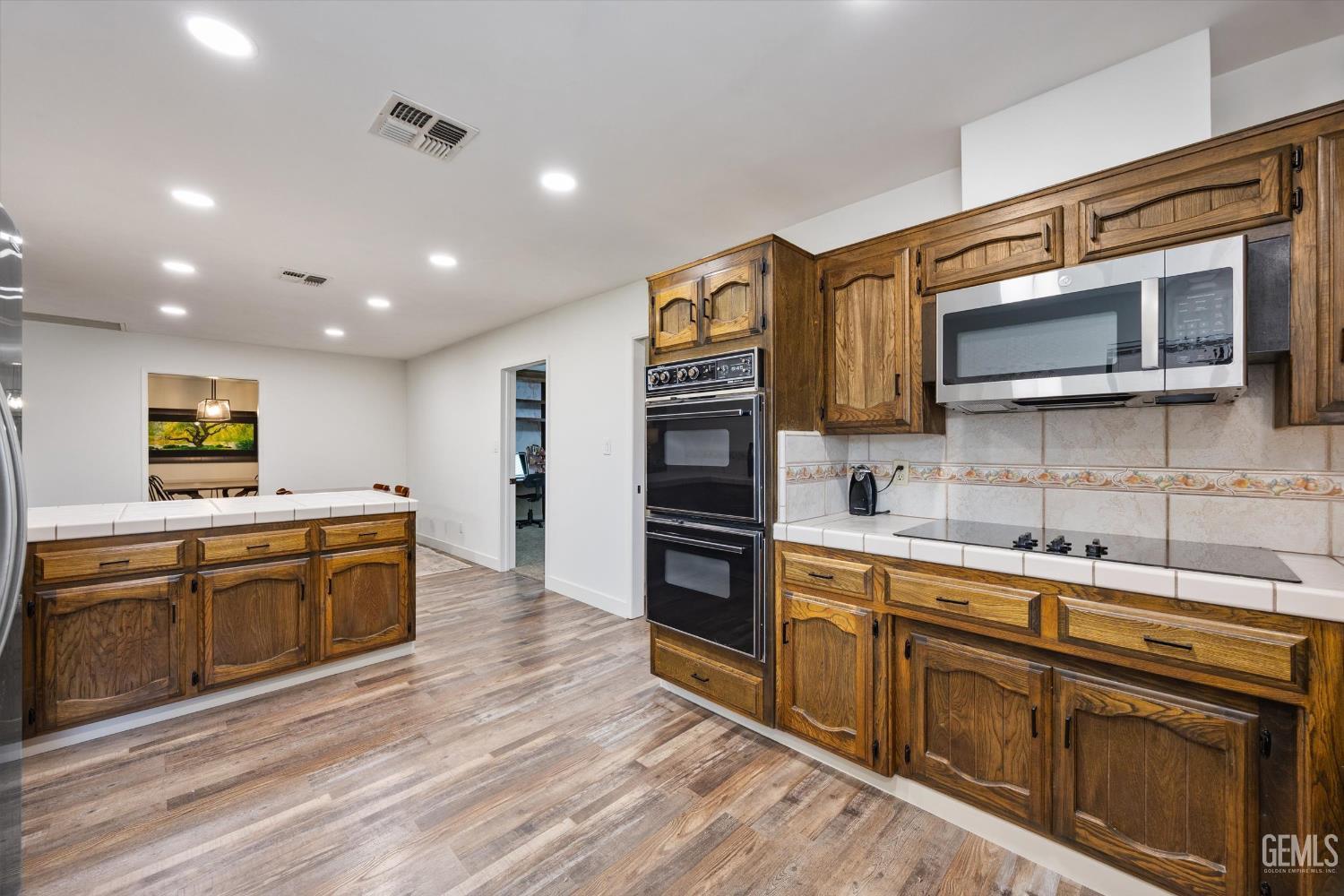 12151 Cattle King Drive — photo 23