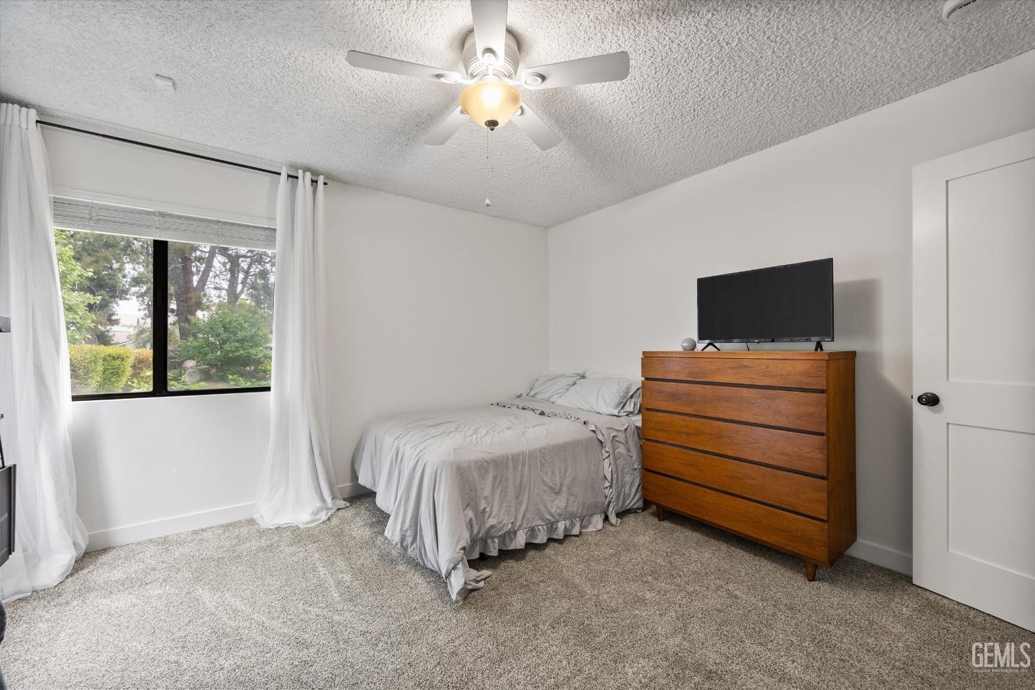 12151 Cattle King Drive — photo 35