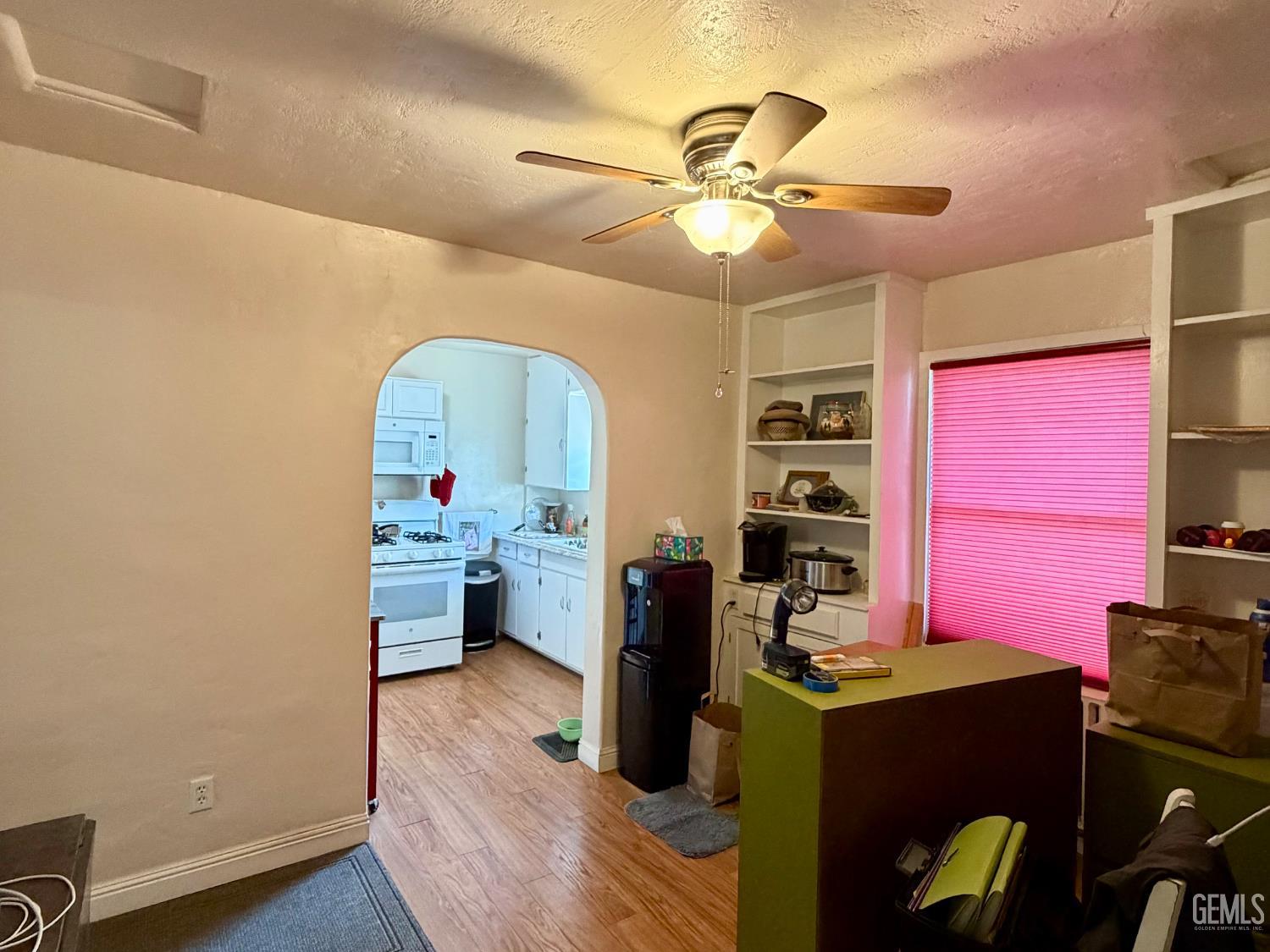 1304 Shasta Street — photo 6