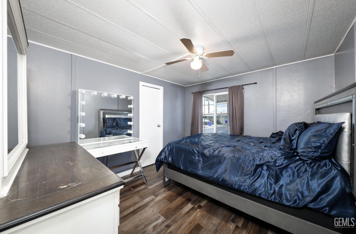 6601 Eucalyptus Drive — photo 19