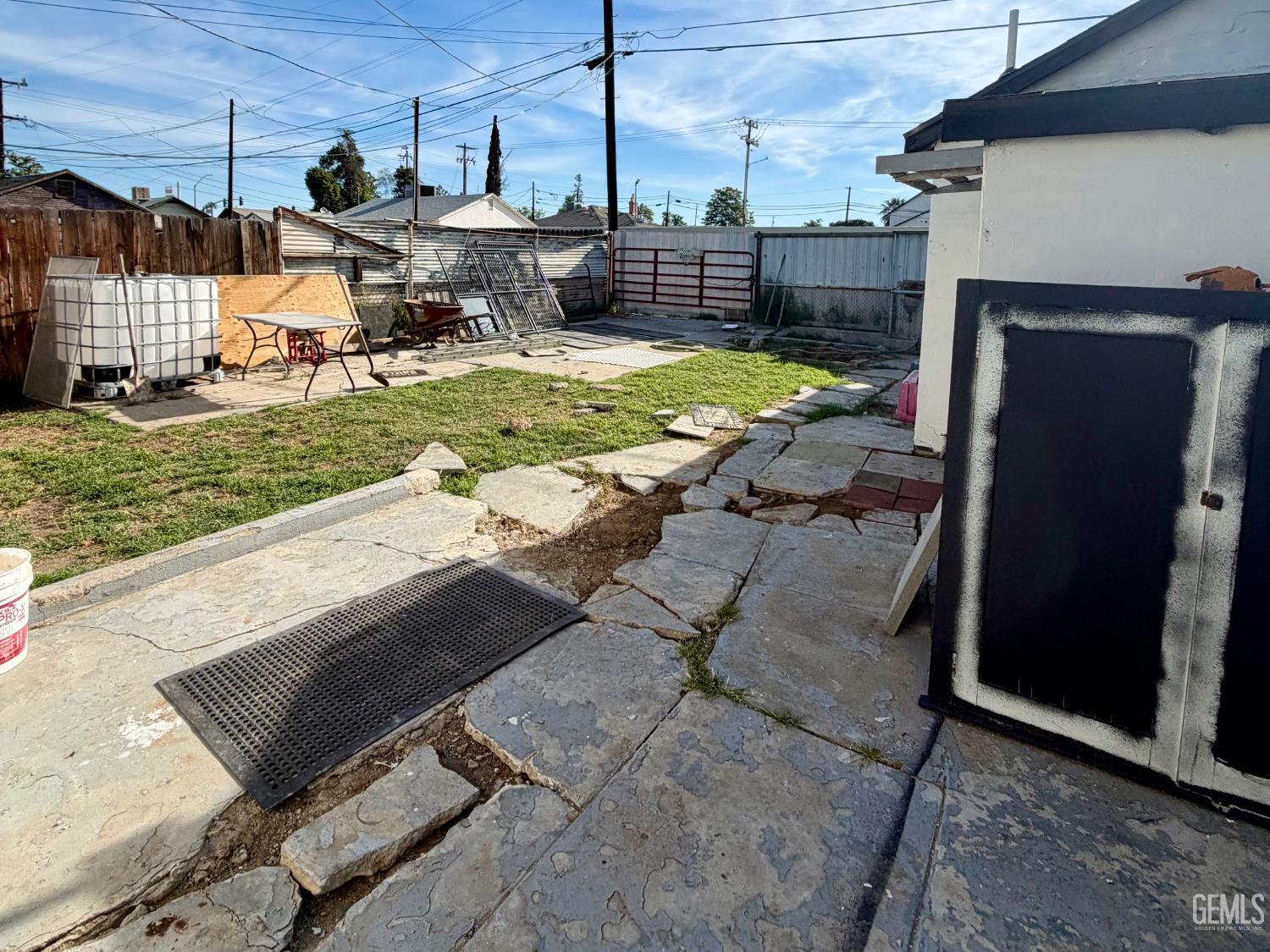 1304 Shasta Street — photo 13