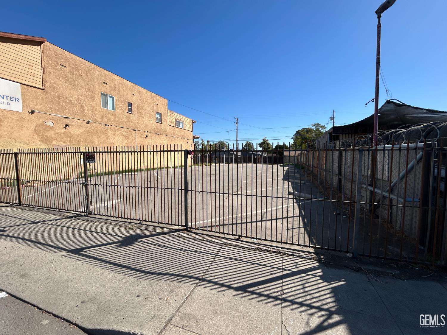 530 Union Avenue — photo 5