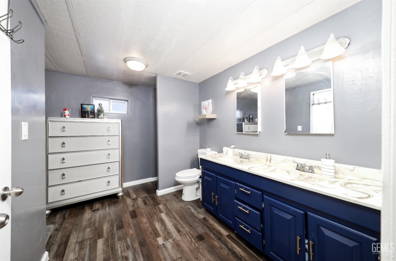 6601 Eucalyptus Drive — photo 16