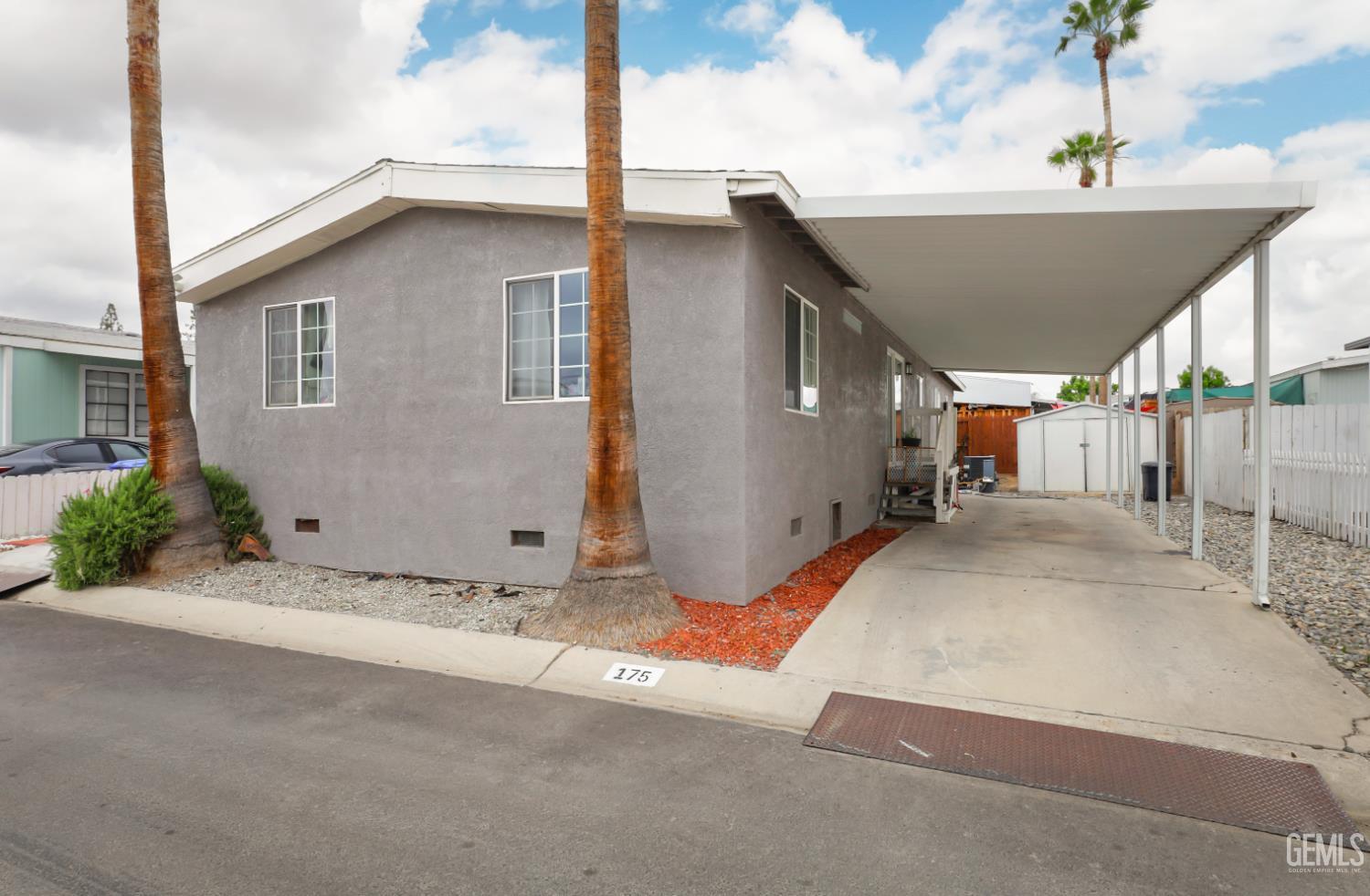 6601 Eucalyptus Drive — photo 3