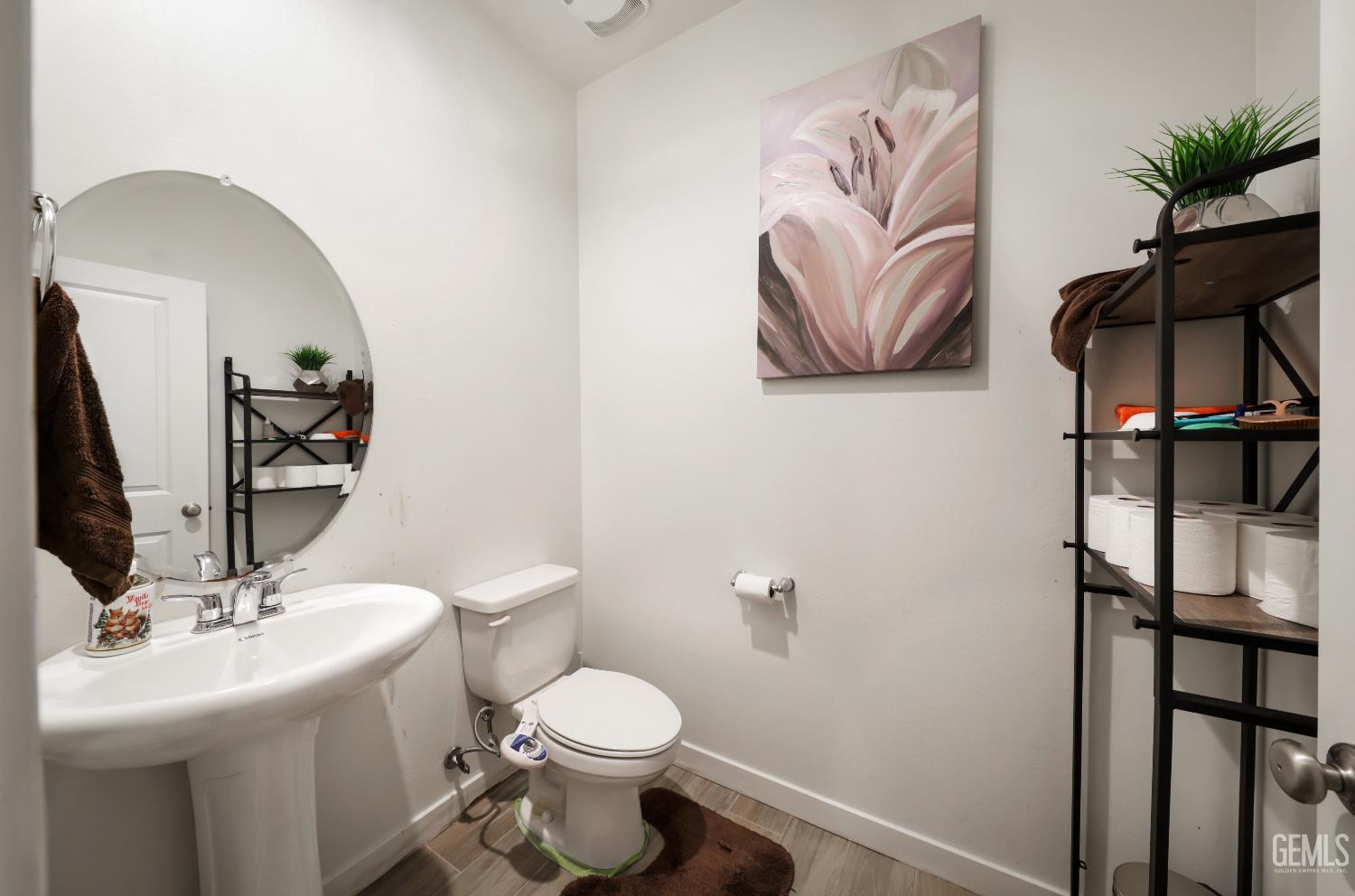 7901 Bristol Spring Avenue — photo 15