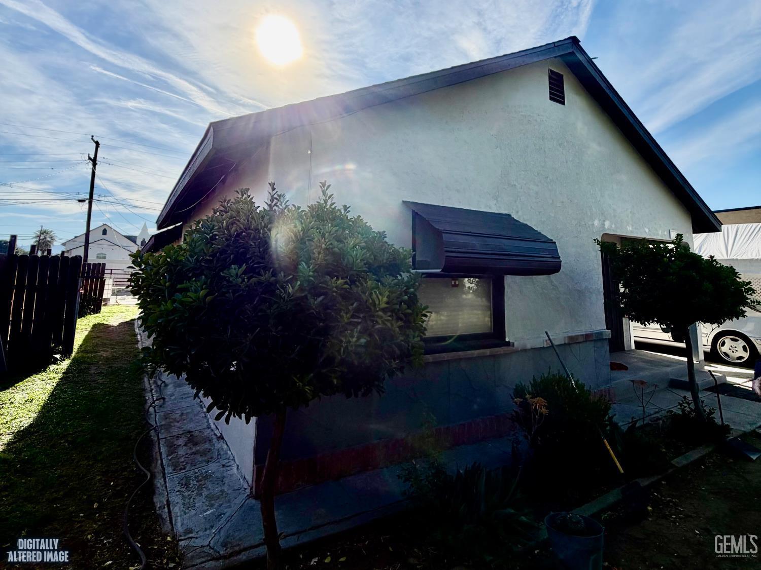 1304 Shasta Street — photo 3