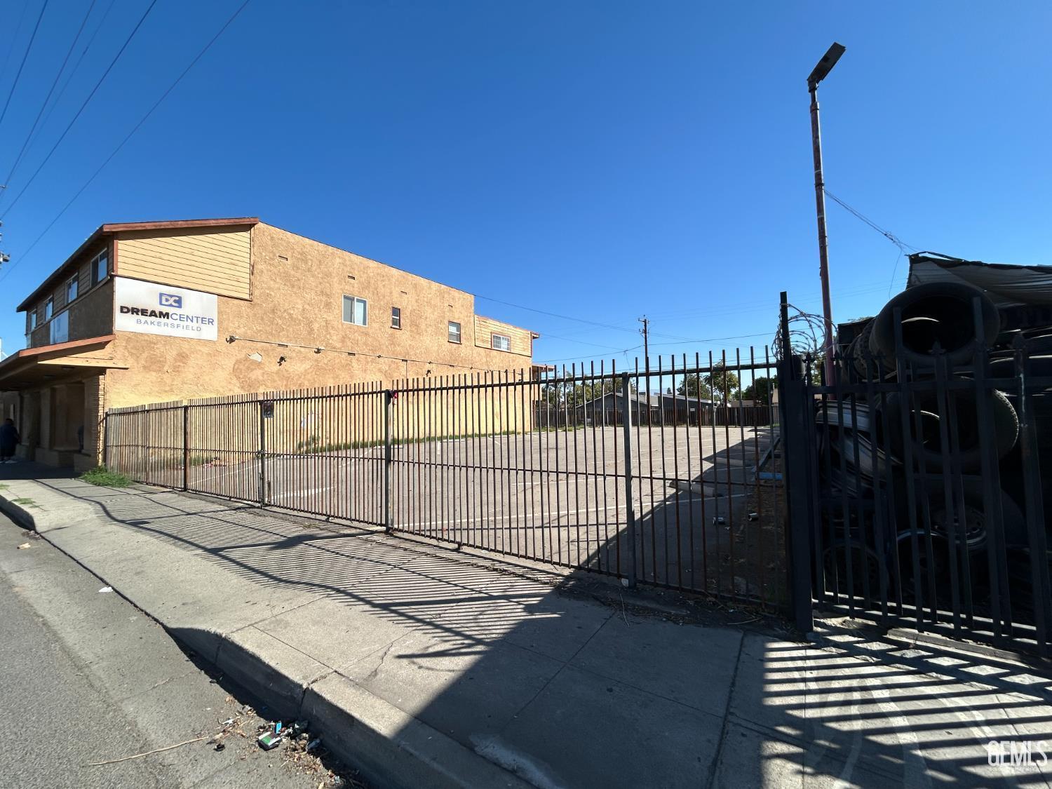 530 Union Avenue — photo 3