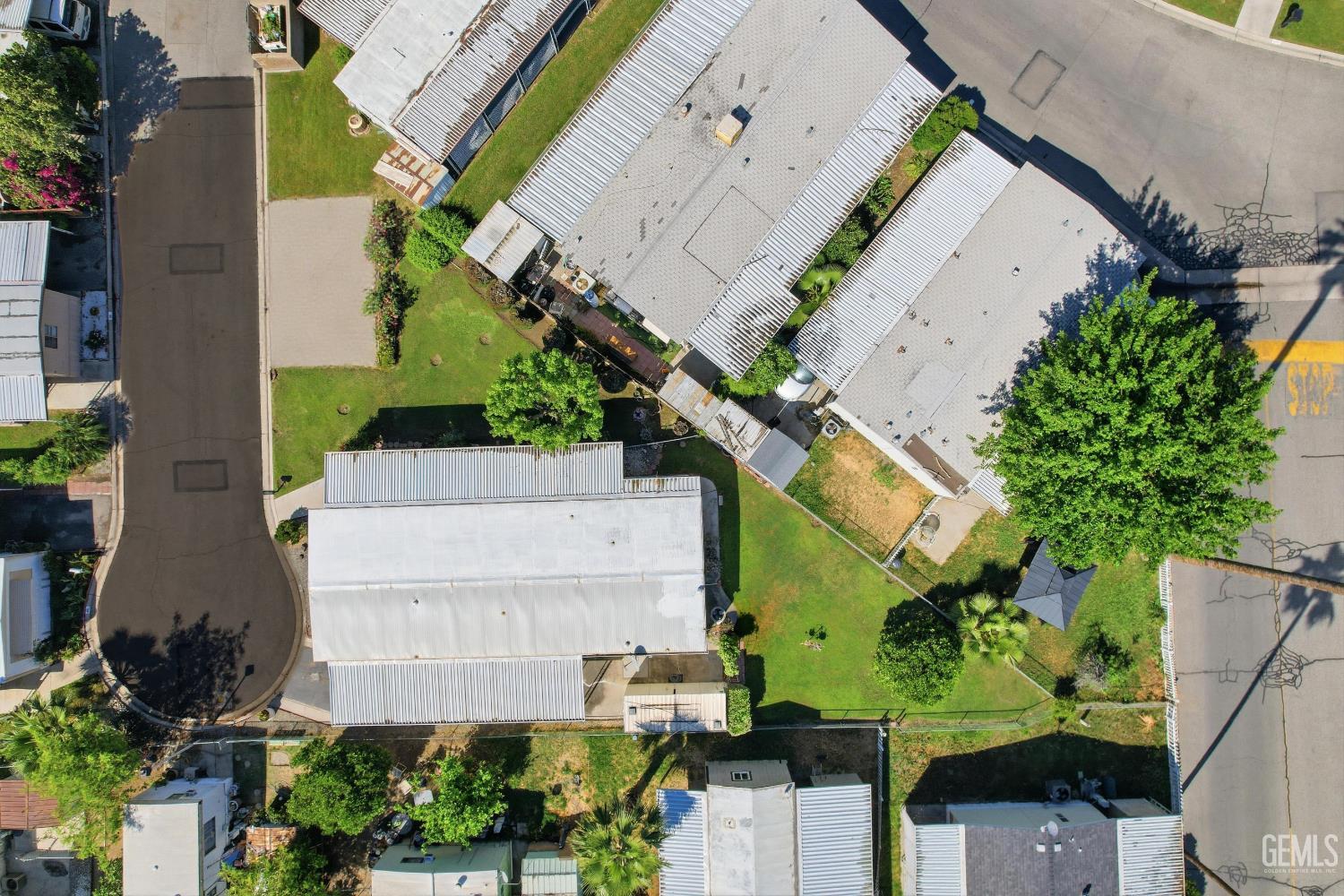 4401 Hughes Lane — photo 2