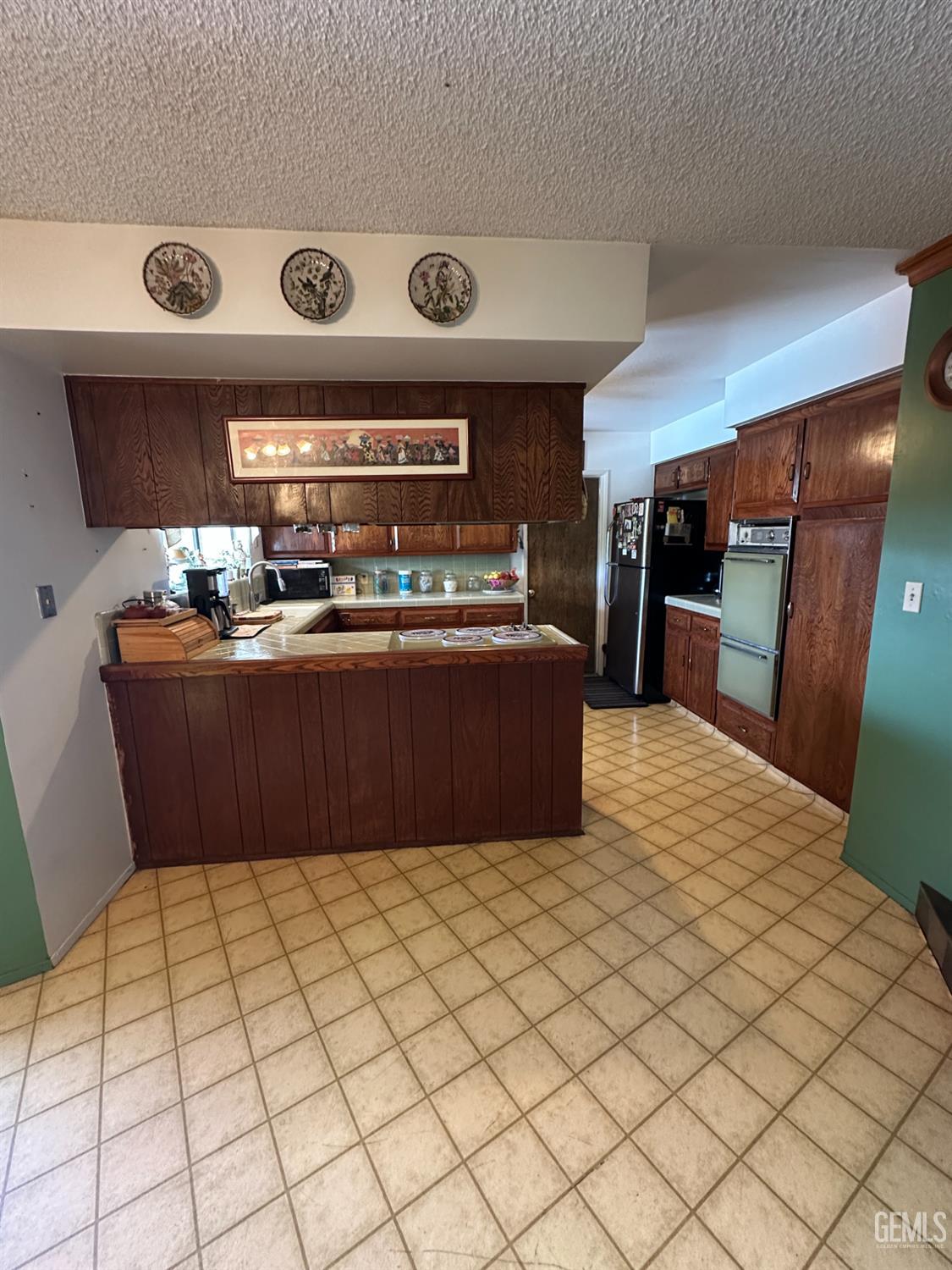 4425 Charter Oaks — photo 5