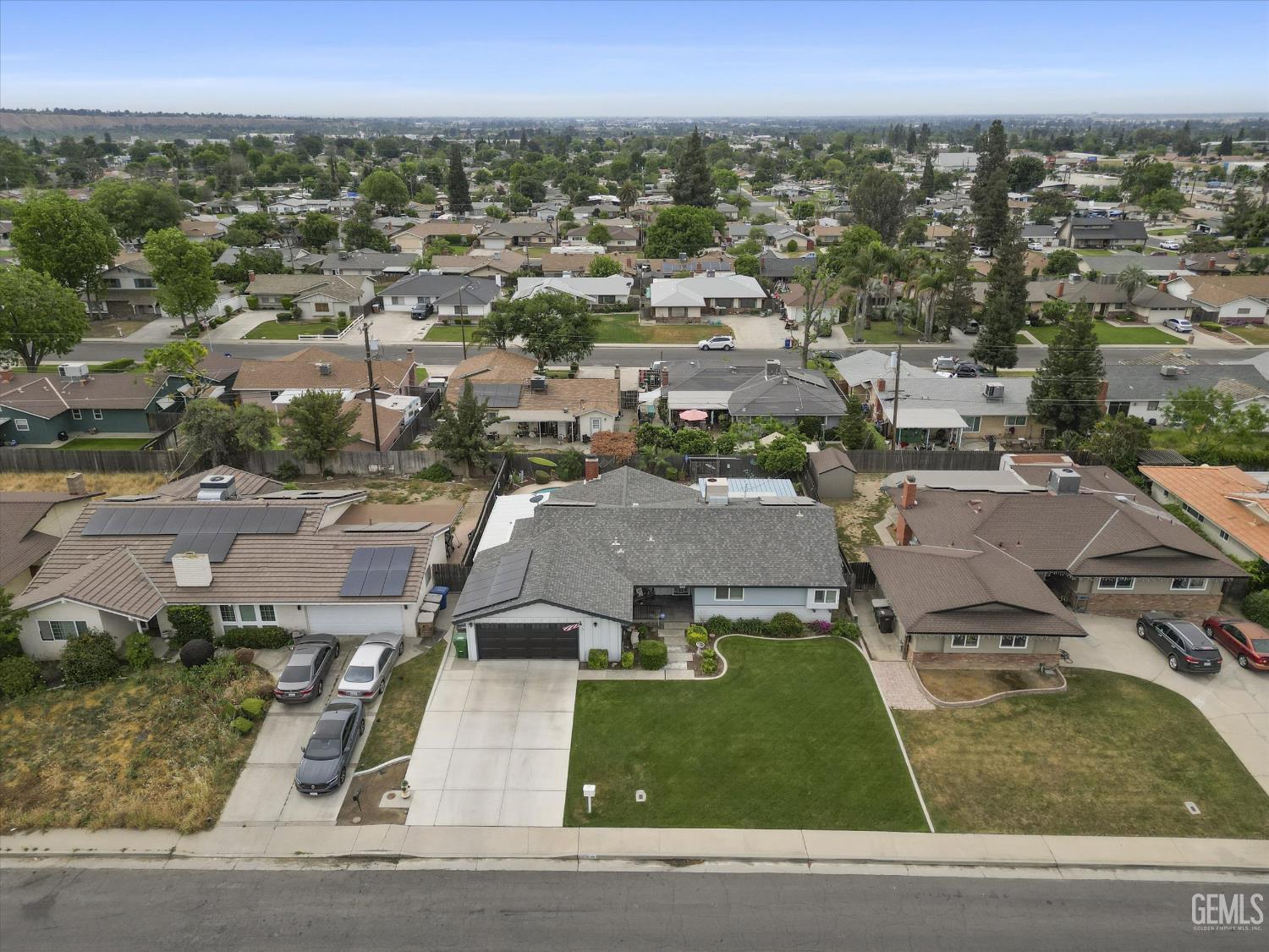 305 Borman Avenue — photo 45