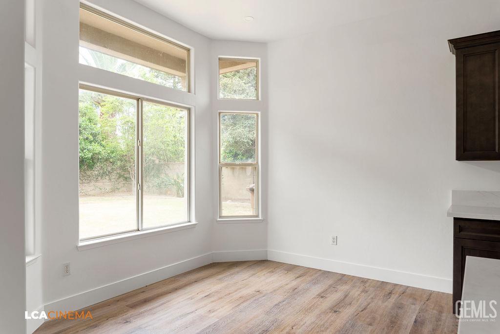 10723 Iron Creek Avenue — photo 9
