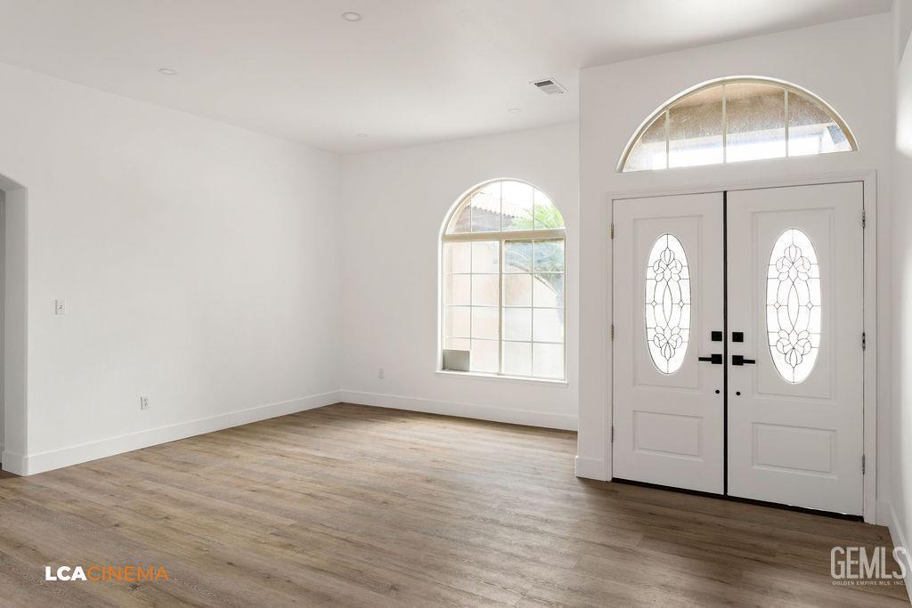 10723 Iron Creek Avenue — photo 12