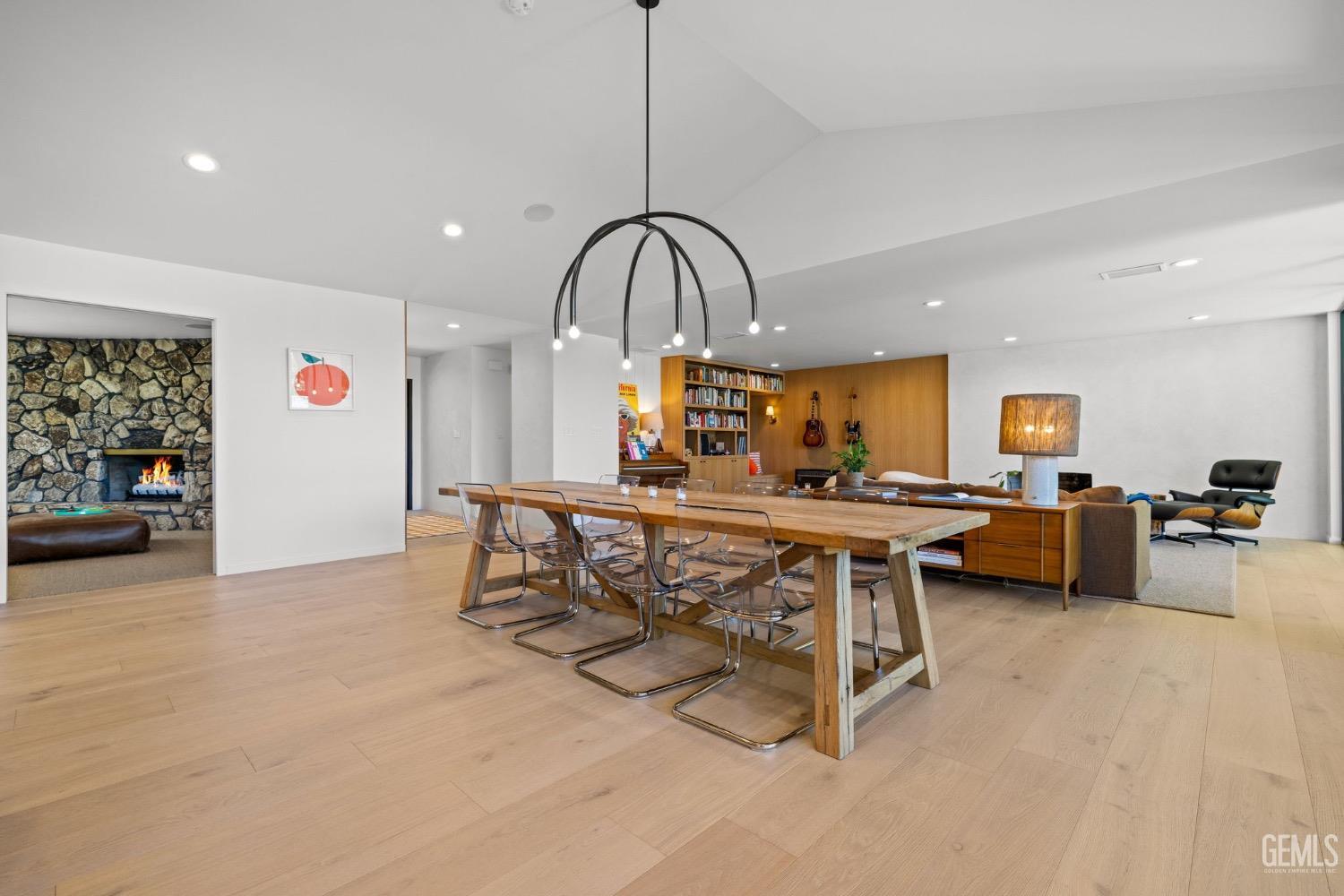 1217 Tam O Shanter Drive — photo 17