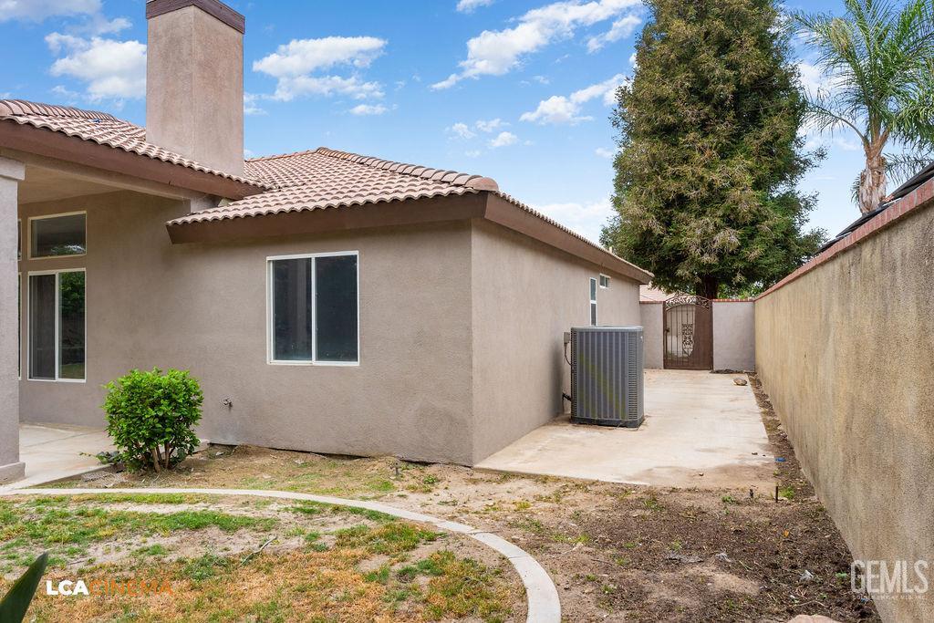 10723 Iron Creek Avenue — photo 35