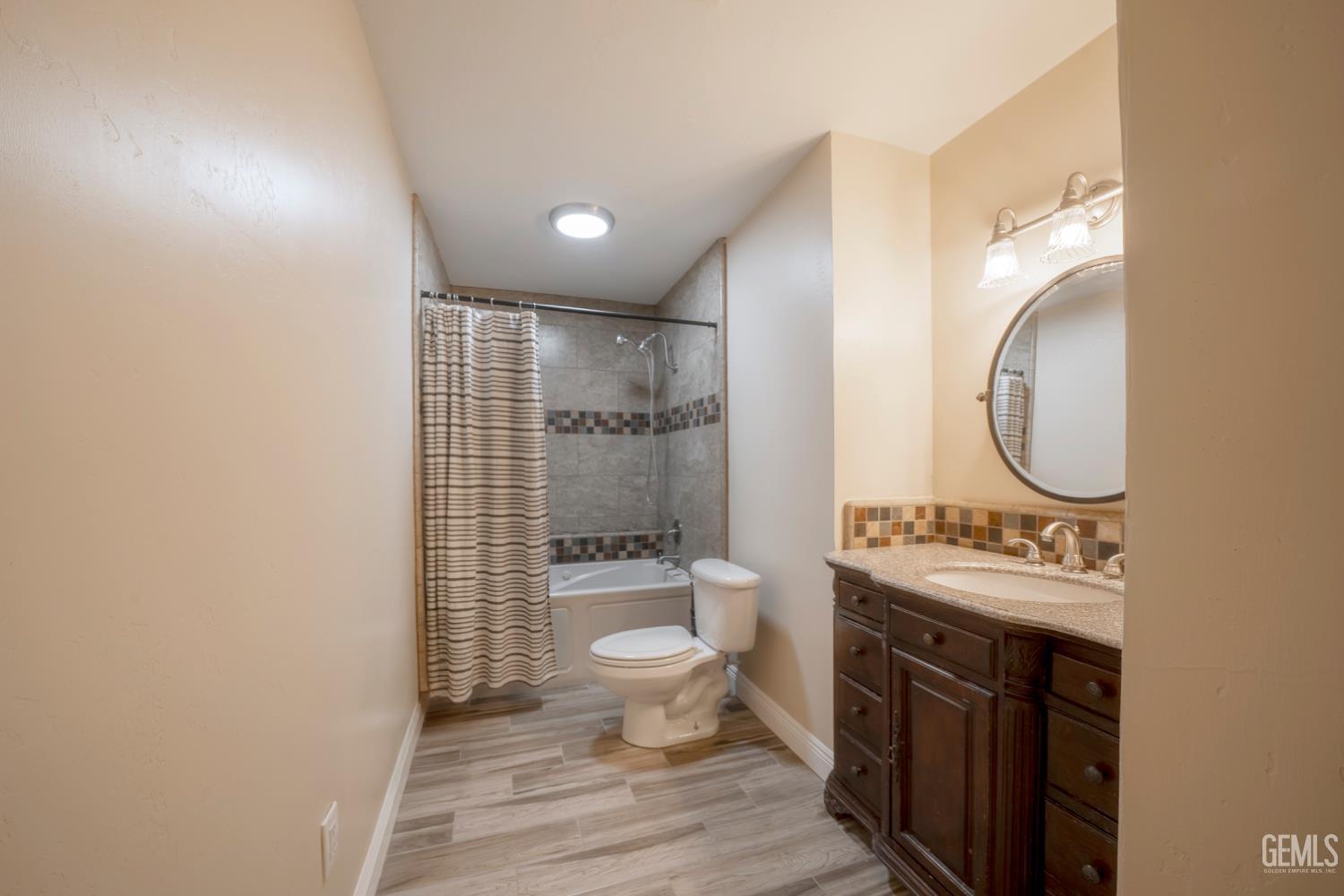 10512 Dee Dee Avenue — photo 18