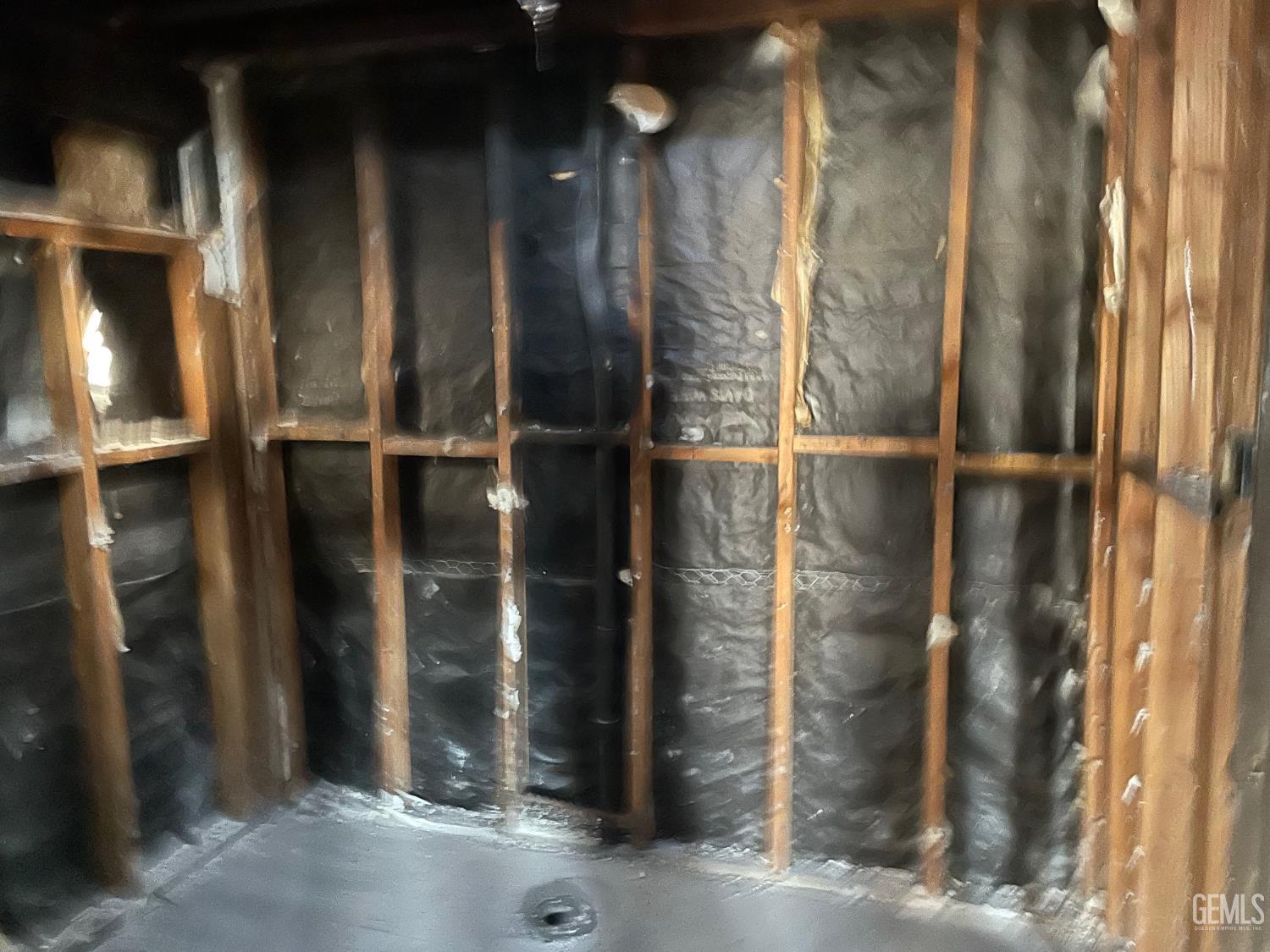 910 S Baker Street — photo 8