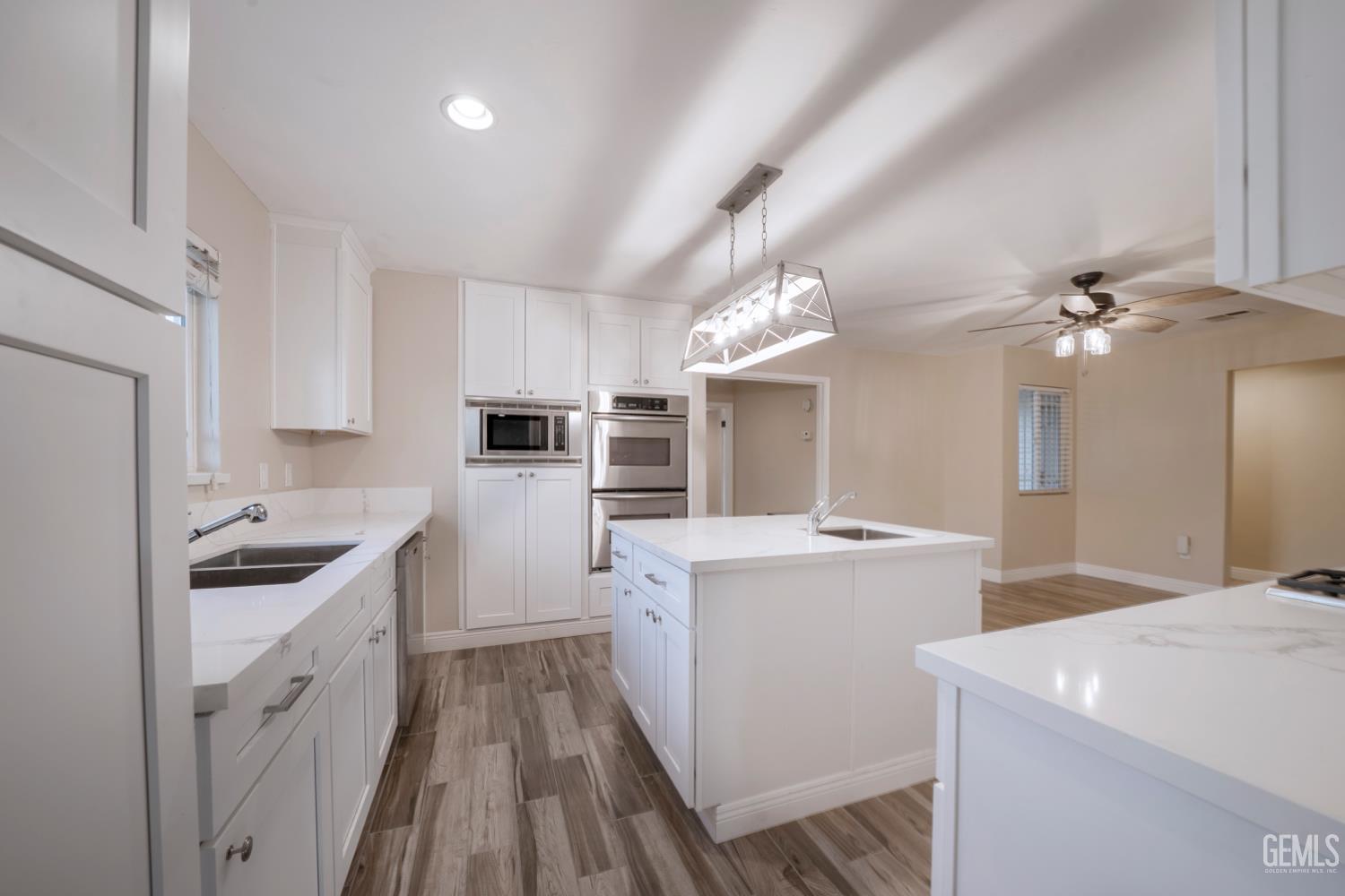 10512 Dee Dee Avenue — photo 8