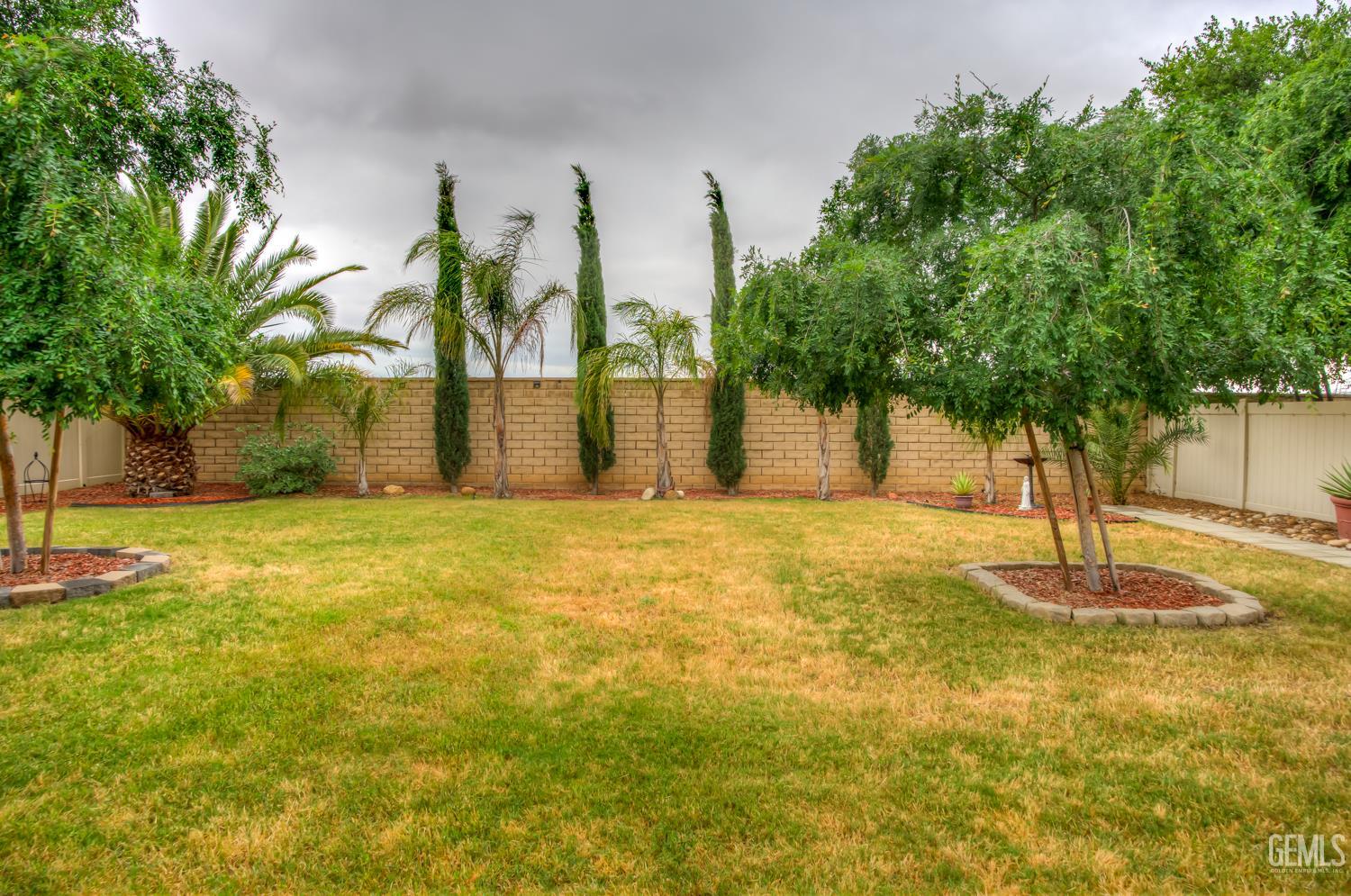 5900 River Birch Drive — photo 32
