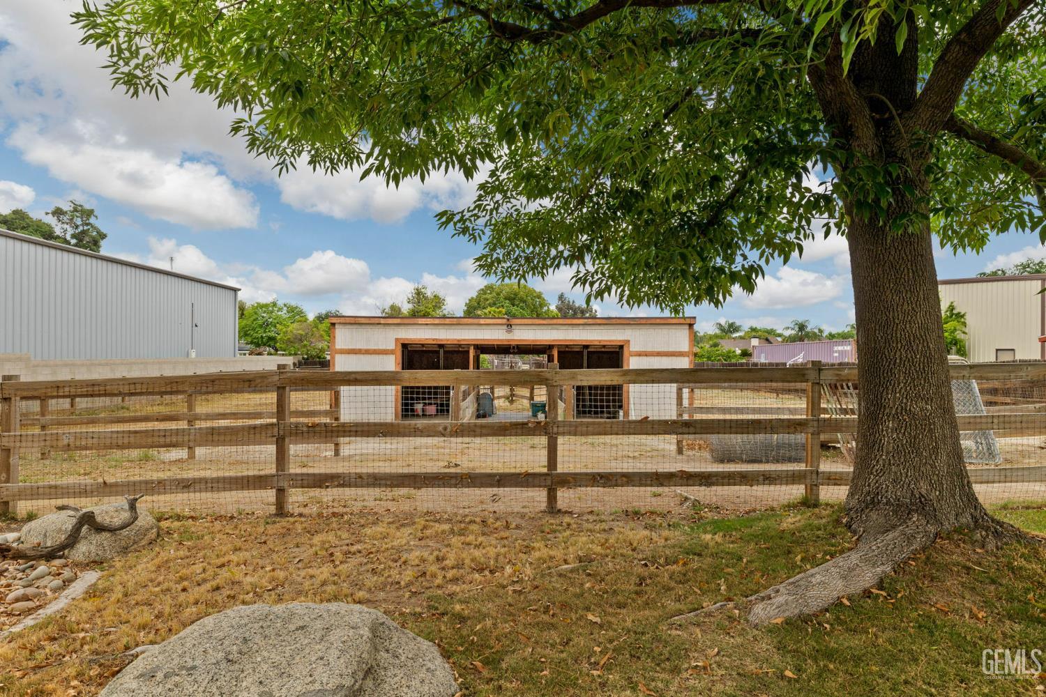 2065 Jenkins Road — photo 52