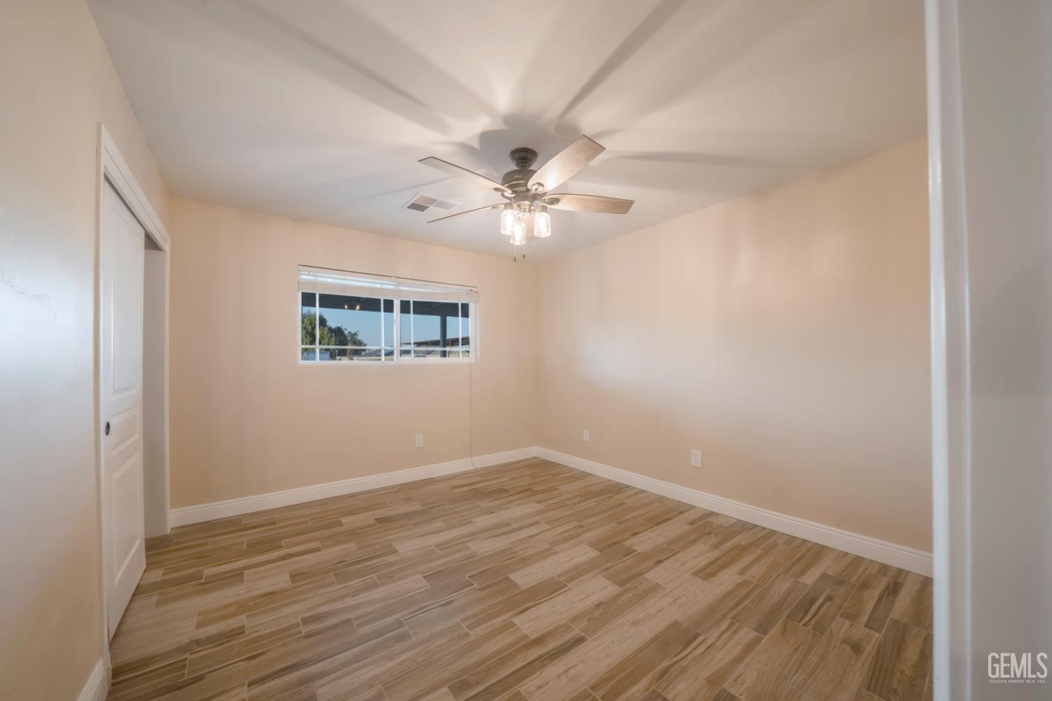 10512 Dee Dee Avenue — photo 19