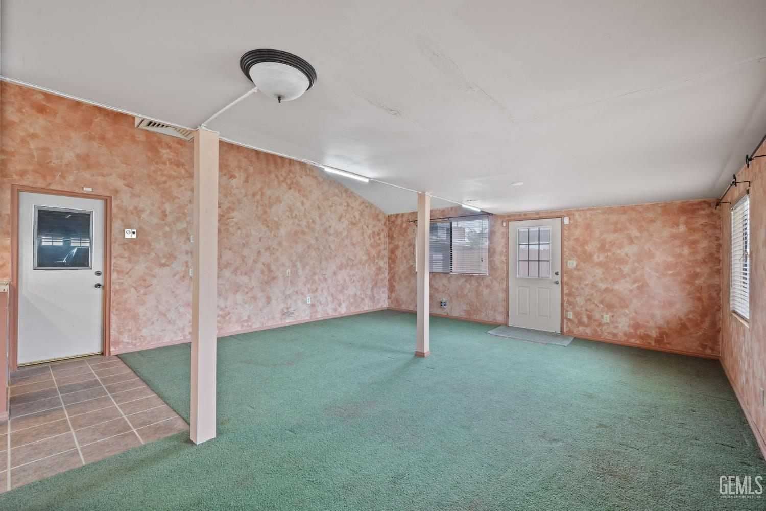 2065 Jenkins Road — photo 41