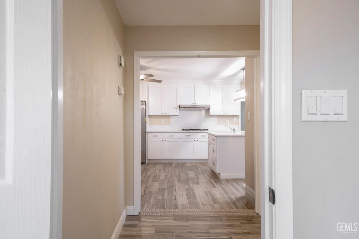 10512 Dee Dee Avenue — photo 13