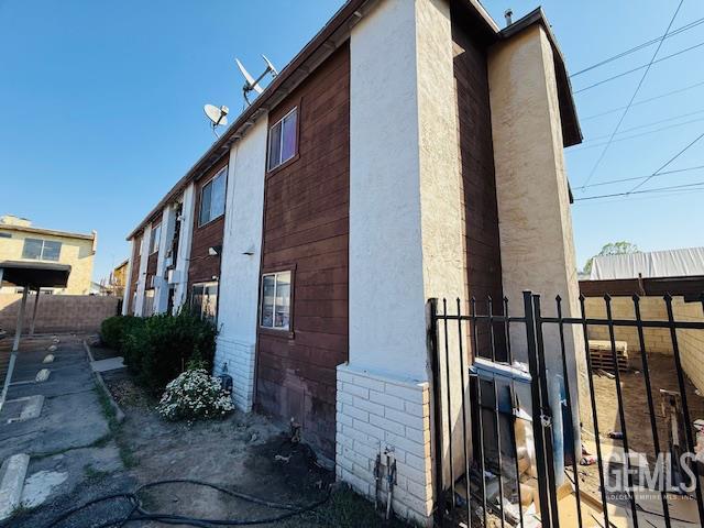 326 Stephens Drive — photo 5