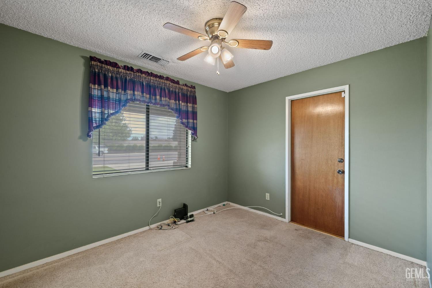 2065 Jenkins Road — photo 37