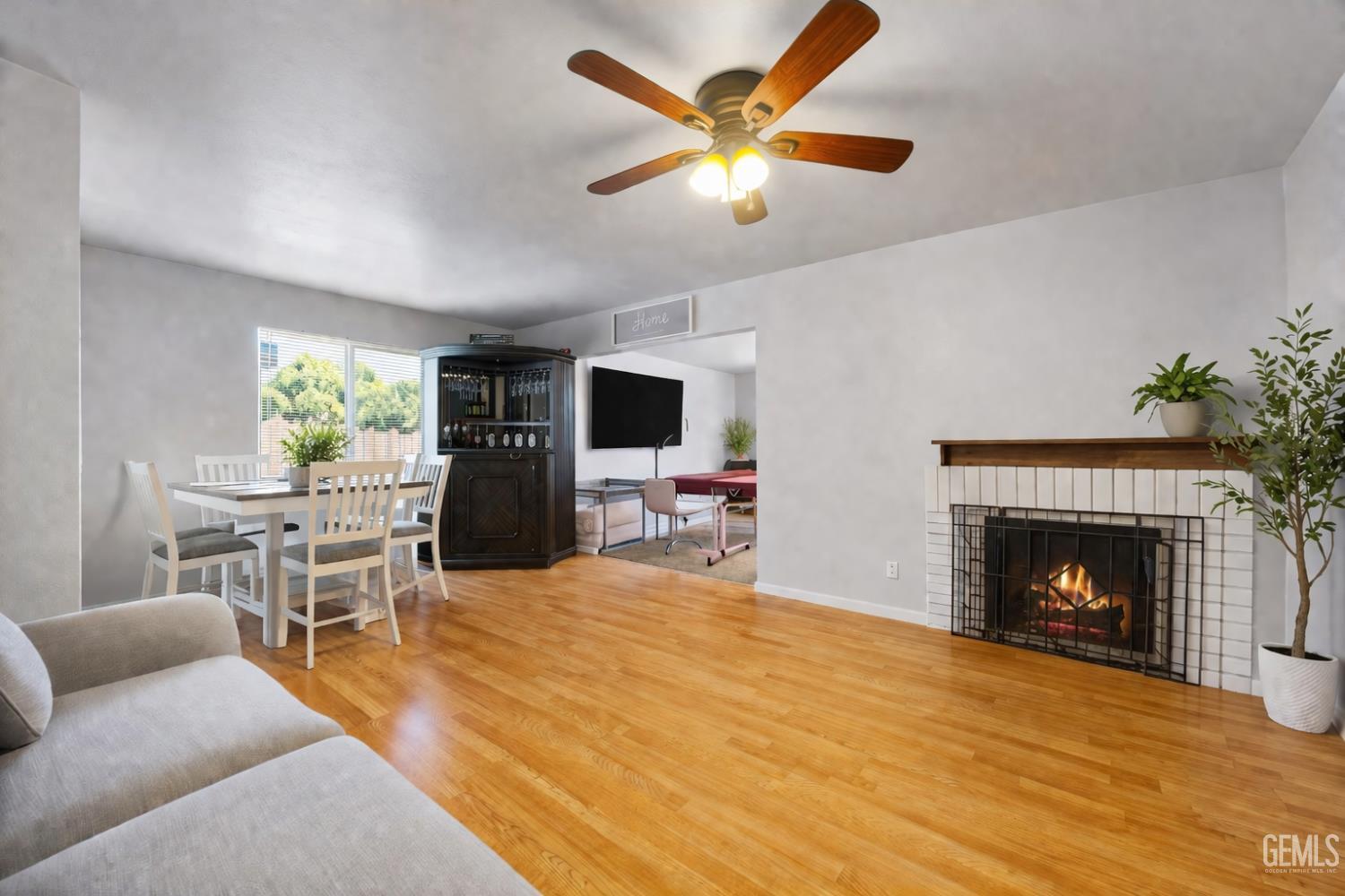 1325 Carson Avenue — photo 9
