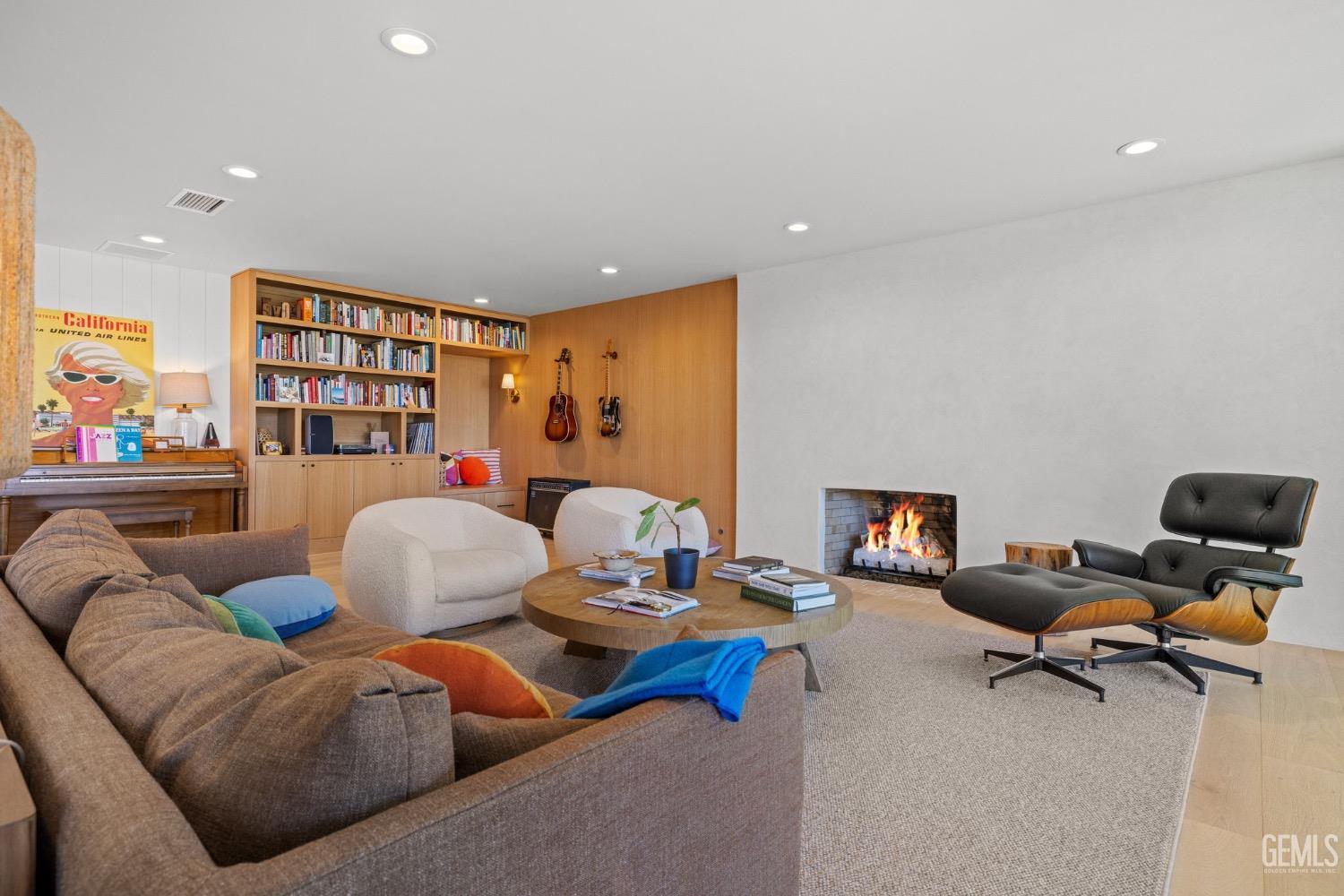 1217 Tam O Shanter Drive — photo 10