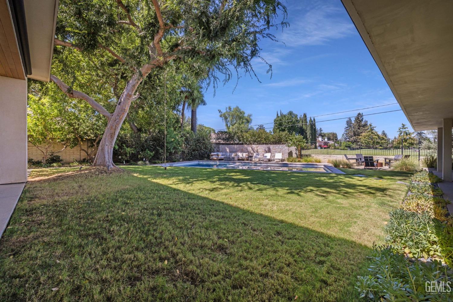 1217 Tam O Shanter Drive — photo 65