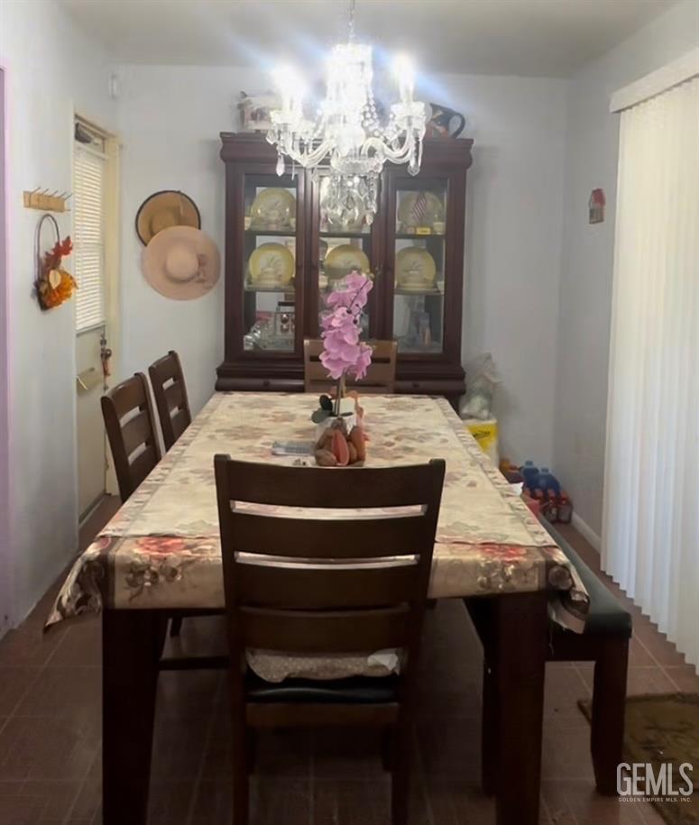 913 Cherry Hills Drive — photo 3