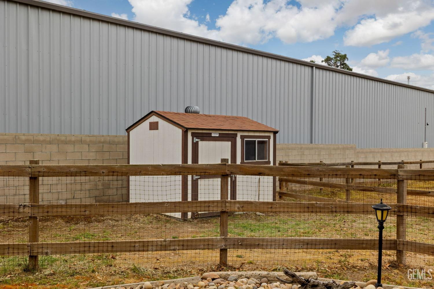 2065 Jenkins Road — photo 50