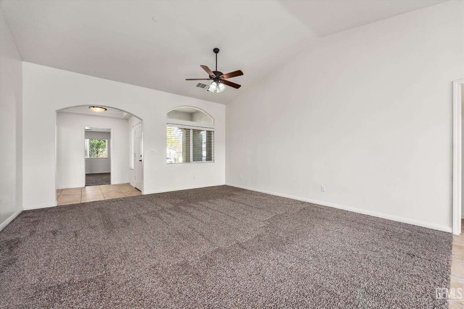 6911 Catalina Creek Way — photo 17