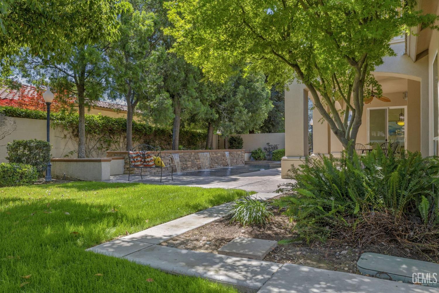2902 Ragland Court — photo 64
