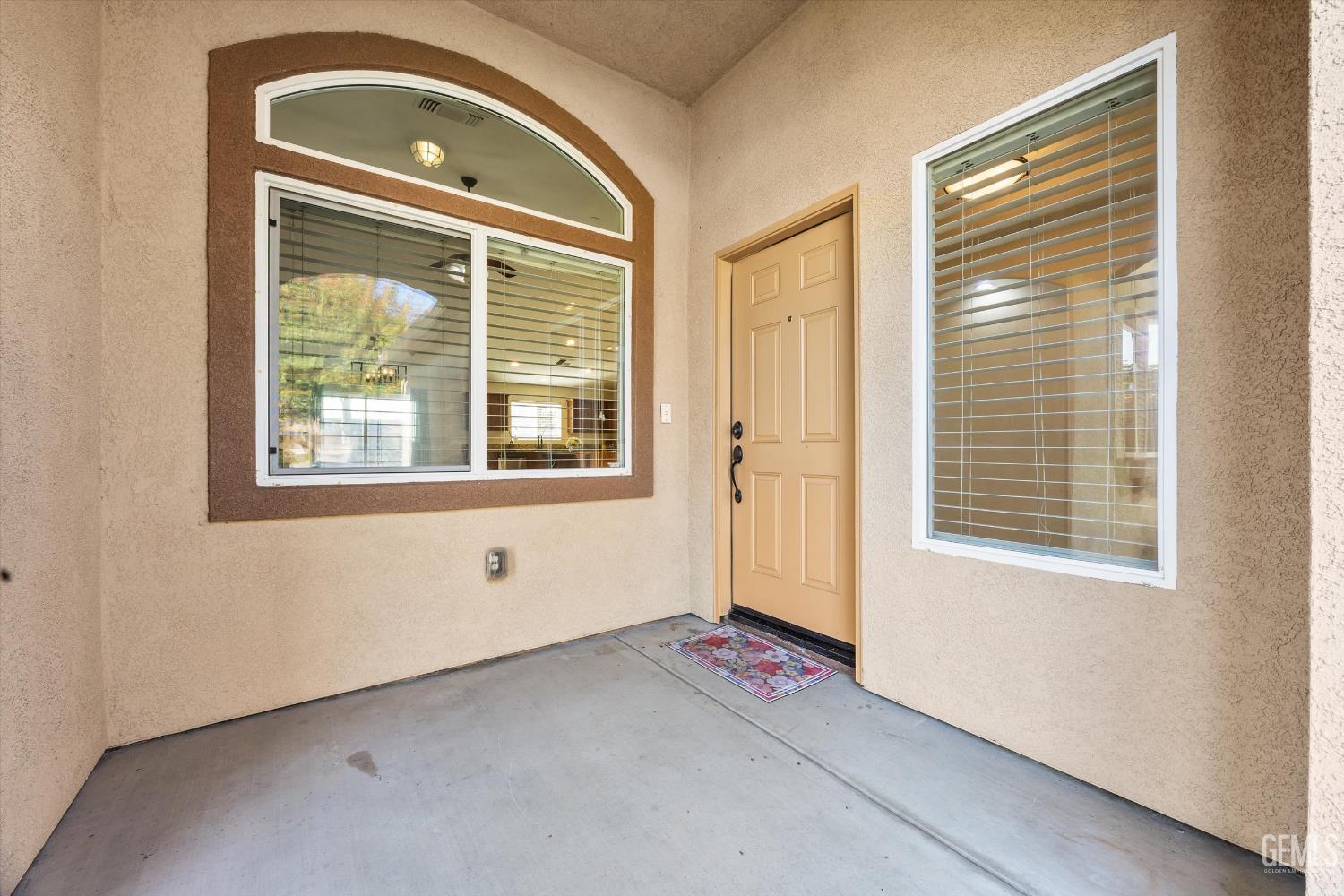 6911 Catalina Creek Way — photo 11