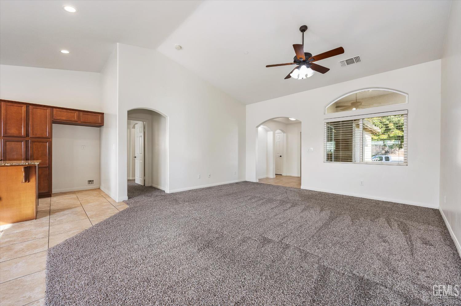 6911 Catalina Creek Way — photo 18
