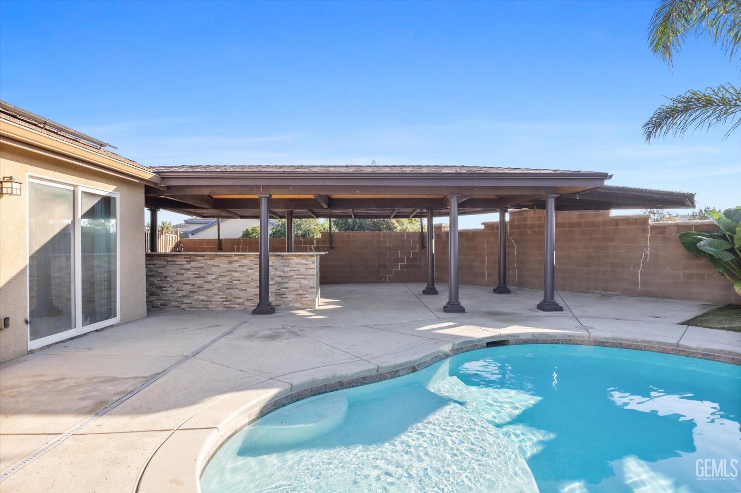 6911 Catalina Creek Way — photo 48