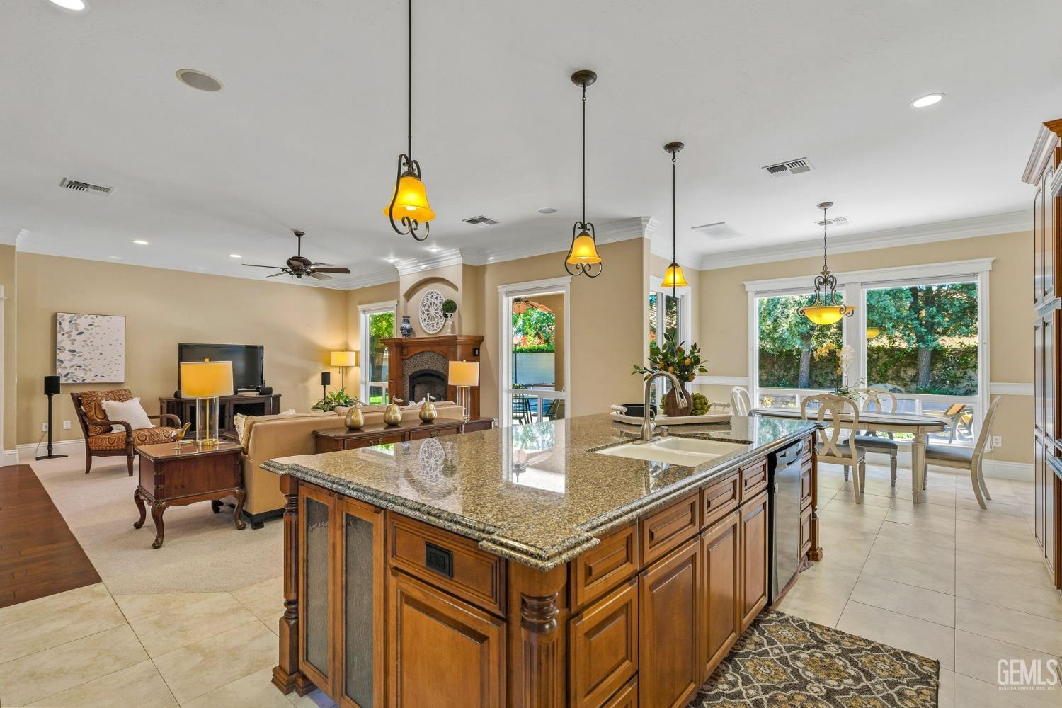 2902 Ragland Court — photo 14