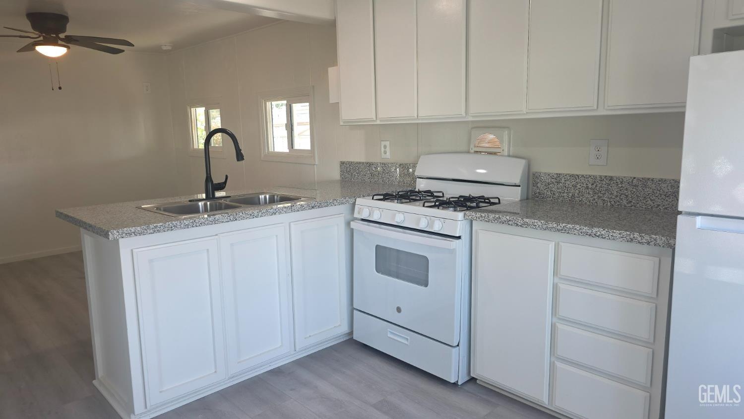 2500 Jewetta Avenue — photo 5