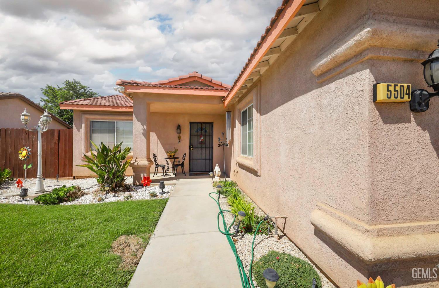 5504 San Mateo Drive — photo 8