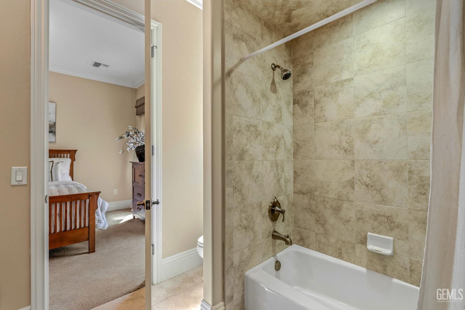 2902 Ragland Court — photo 55