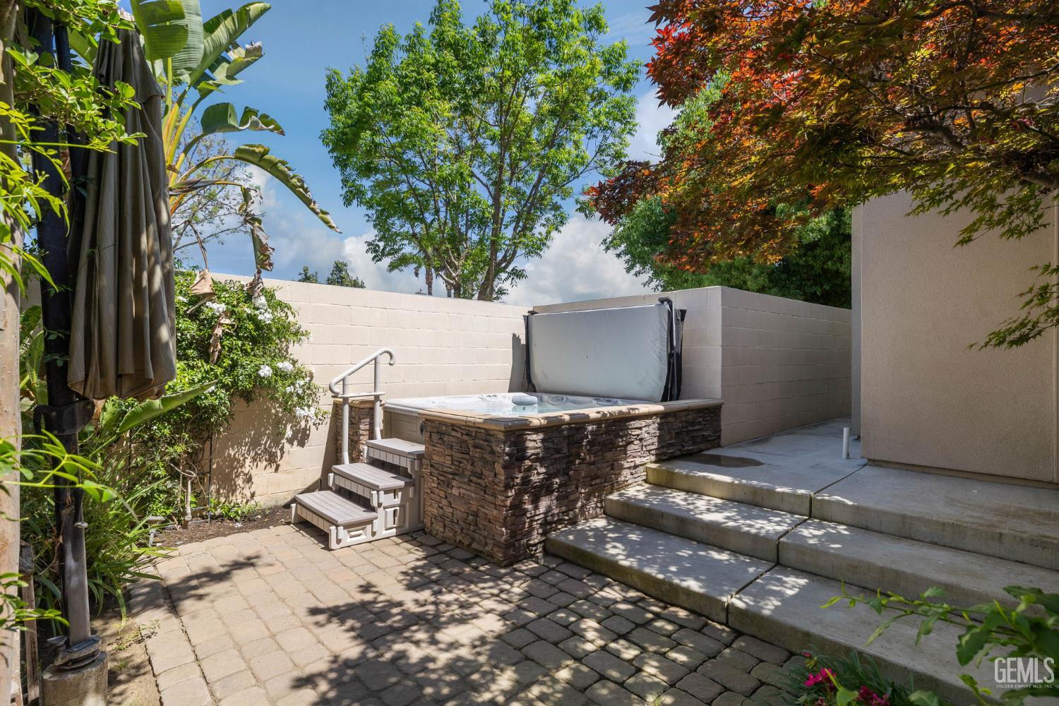 2902 Ragland Court — photo 33
